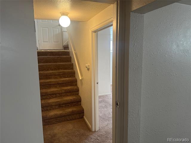 Building Photo - 630 S McKinley Ave