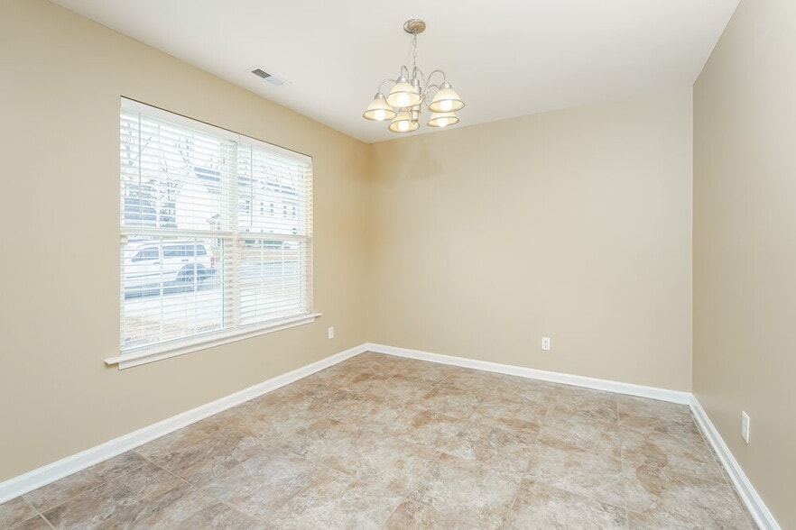 Building Photo - 3602 Sherbourne Ln