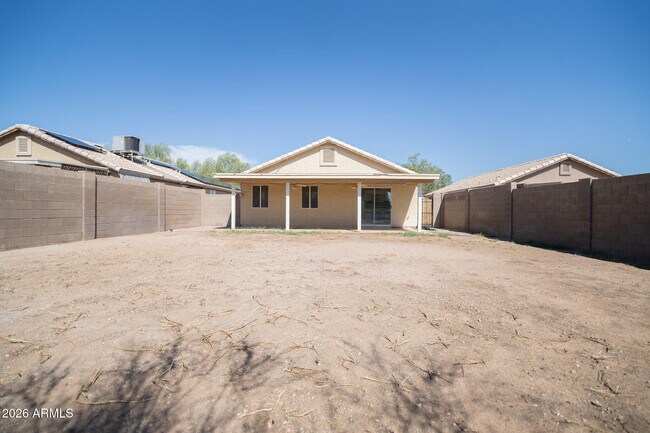 Building Photo - 1914 S Palo Verde Dr