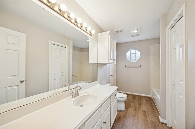 Building Photo - 900 Eagle Lake Rd