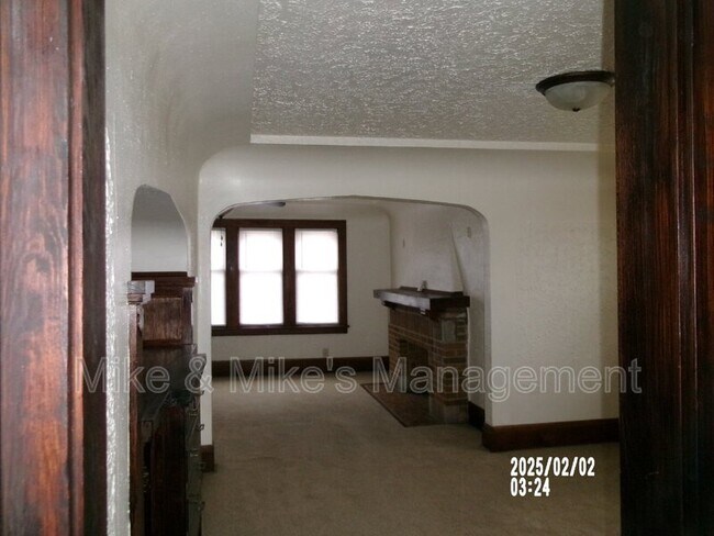 Building Photo - 4163A N 20th St