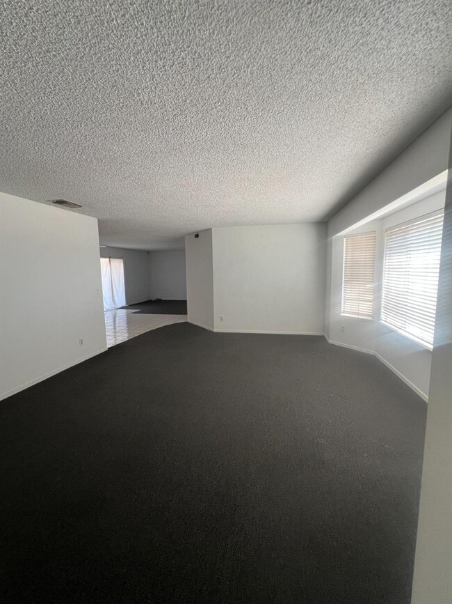 Building Photo - 17495 Melba Dr E