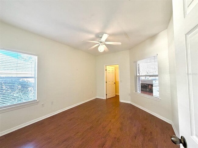 Building Photo - 13200 W Newberry Rd