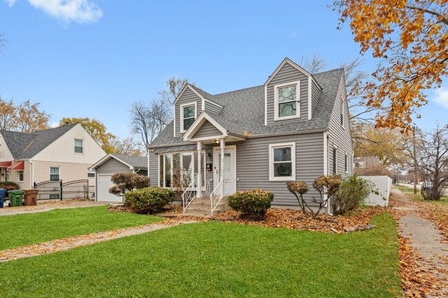 Building Photo - 5352 W 90th St