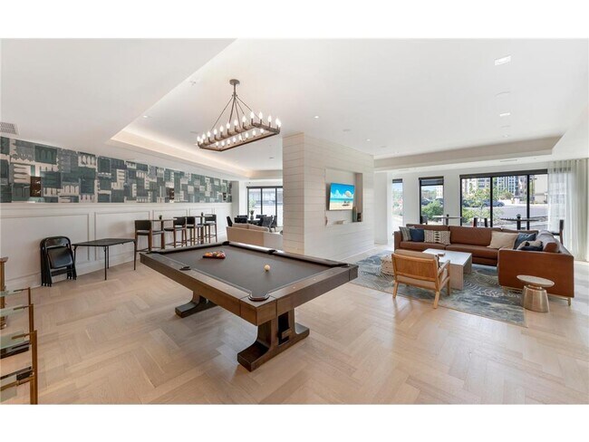 Building Photo - 12610 Ridgedale Dr