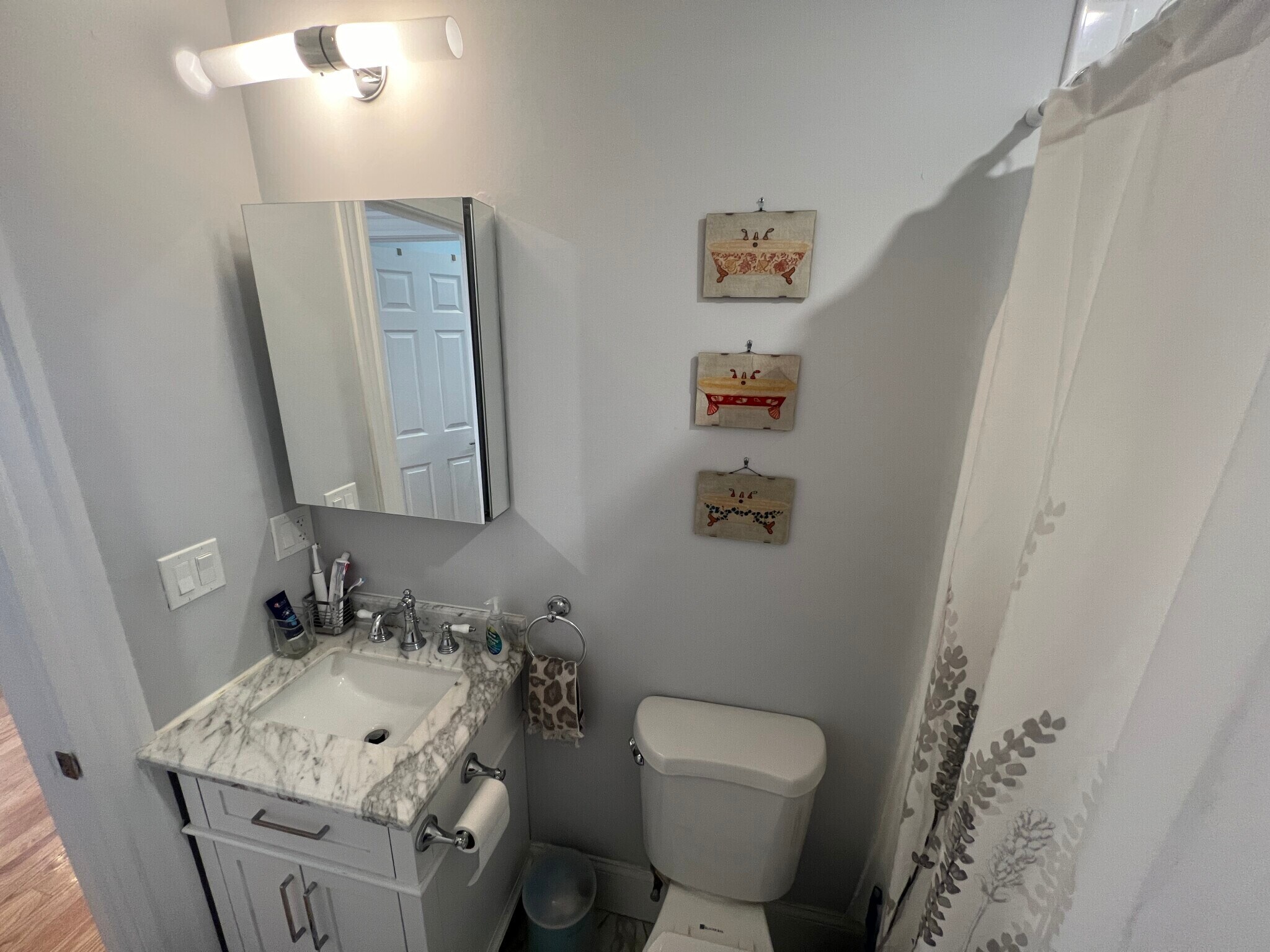 Building Photo - 73 Winchester St