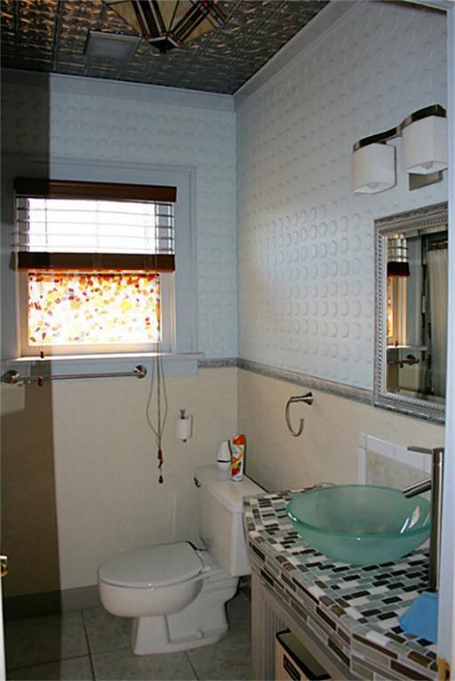 Building Photo - 412 W Polk St