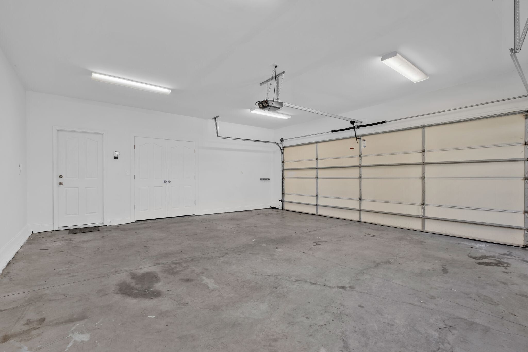 Building Photo - 614 Greene Dr