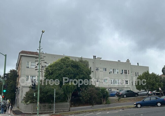 Building Photo - 2044-2046 International Blvd