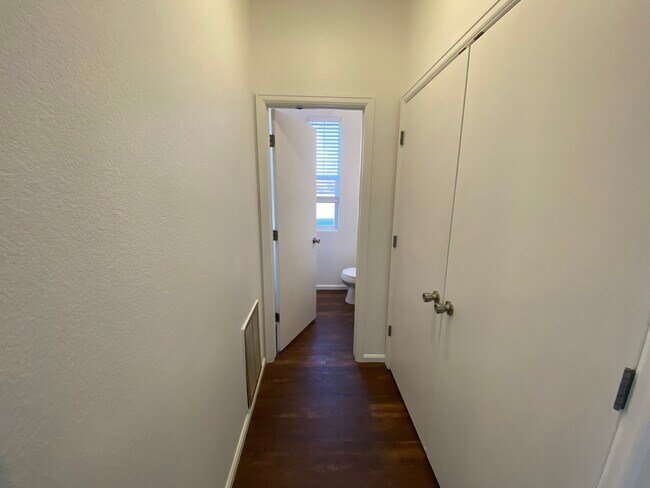 Building Photo - 6246 Calico Patch Heights