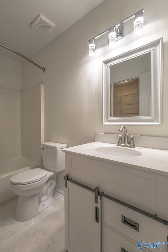 Building Photo - 111 Cepha Dr