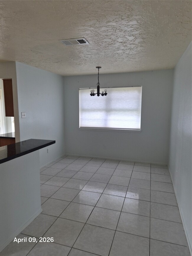Building Photo - 8315 Lone Quail Dr