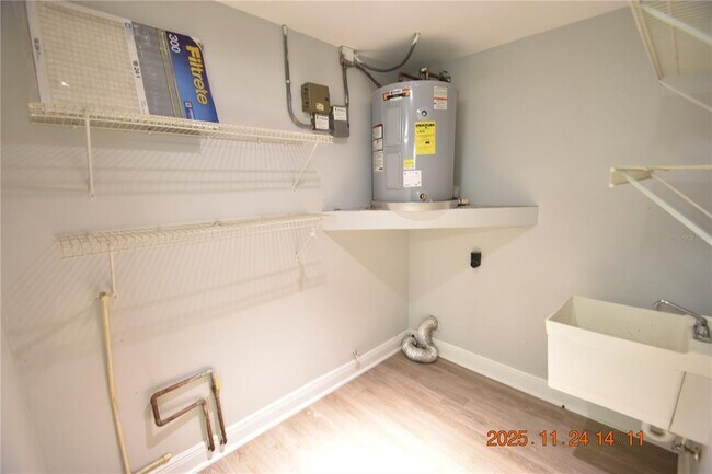 Building Photo - 3425 Masters Dr N