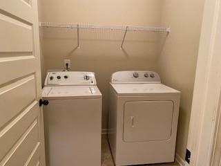 Building Photo - 8418 Members Dr