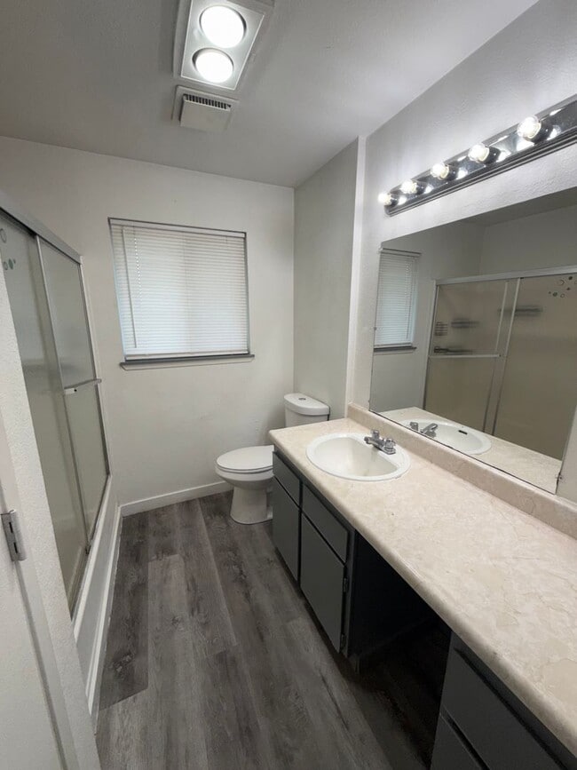 Building Photo - 3bd 1ba home