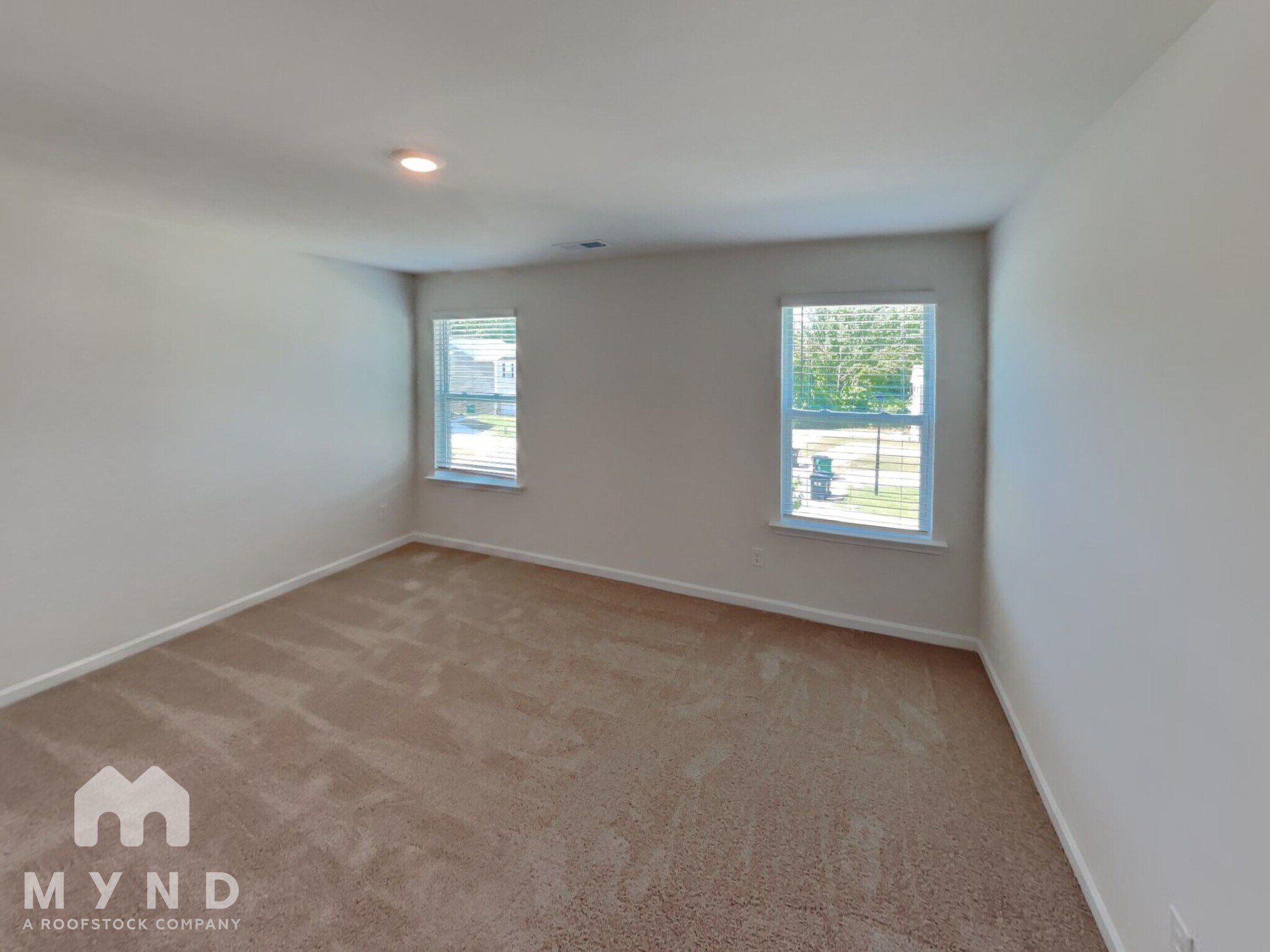 Building Photo - 2126 Allium Dr