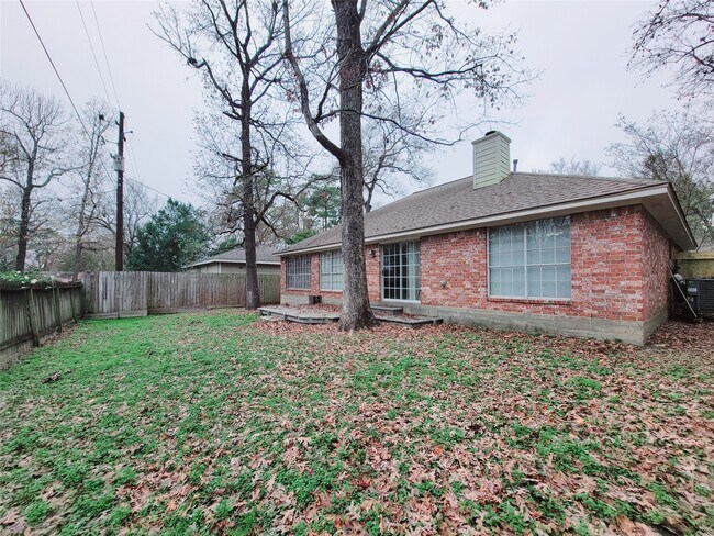 Building Photo - 309 Rolling Hills Dr W