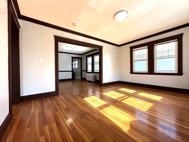 Building Photo - 130 Grove St