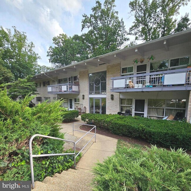 Primary Photo - 7723 Donnybrook Ct