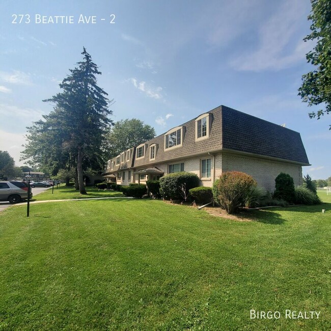 Building Photo - Move in Ready! Large and lovely 2-bedroom ...