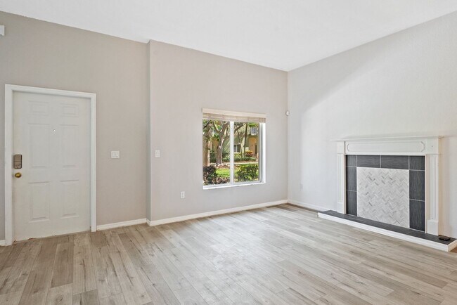 Building Photo - Spacious 3-Bedroom Townhome with 2.5 Baths | 2,035 Sq. Ft. in Homestead