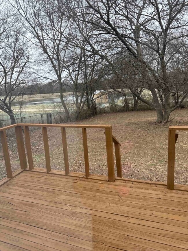 Building Photo - For Sale or Lease