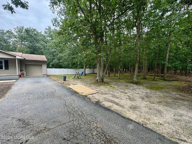 Building Photo - 271 S Stump Tavern Rd