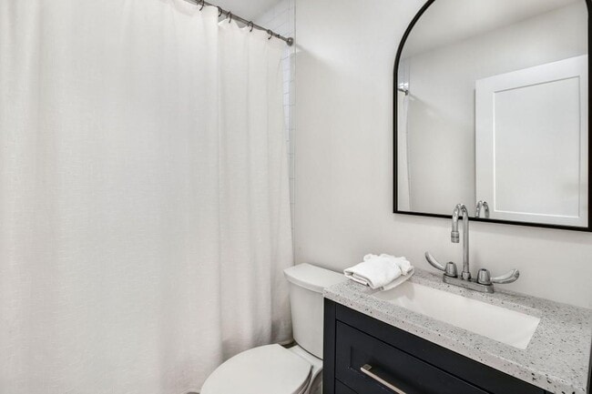 Building Photo - 1990 Wingate Rd