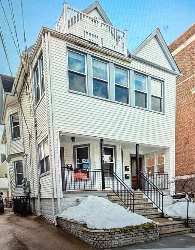 Building Photo - 43 Liberty Pl