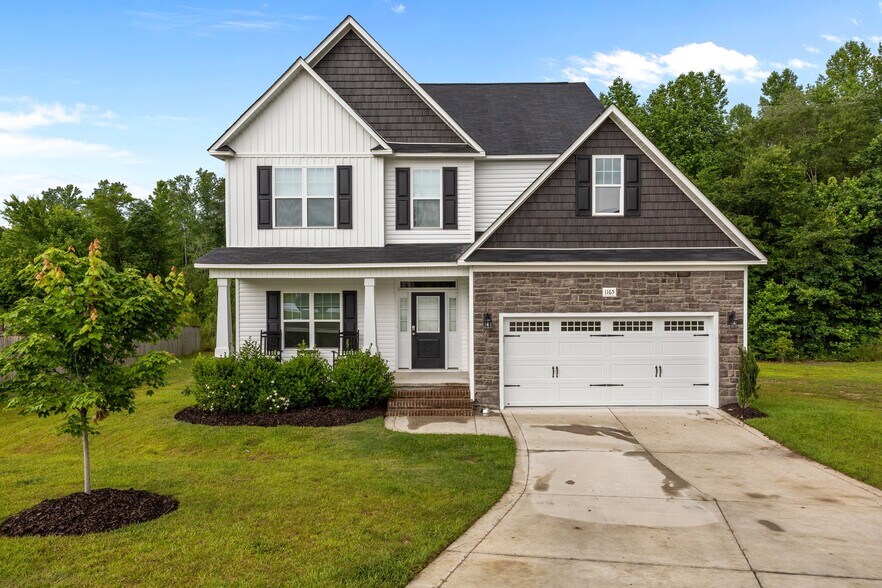 Building Photo - 1165 Camellia Dr