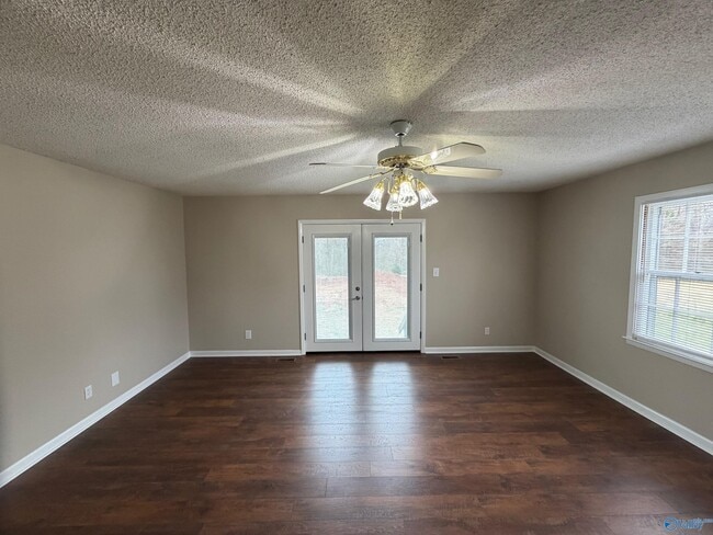 Building Photo - 16519 Market St