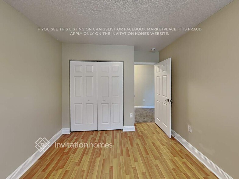 Building Photo - 5254 NW 117th Ave