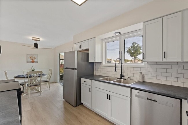 Building Photo - 3 Bedroom Rental in Milan