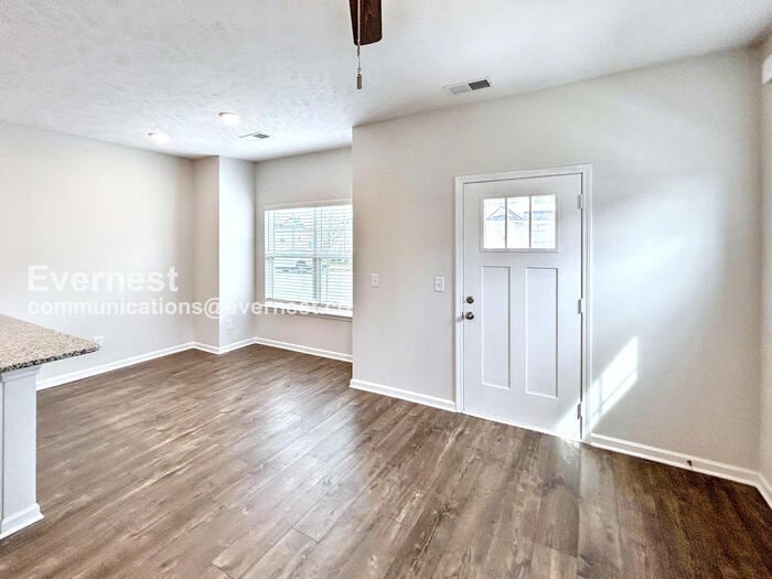 Building Photo - 211 Ansley Wy