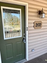 Building Photo - 51 Lee's Ford Dock Rd