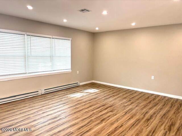 Building Photo - 824 Balmoral Ct