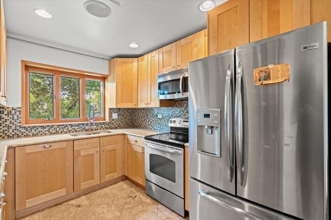 Building Photo - 500 Monticello Blvd