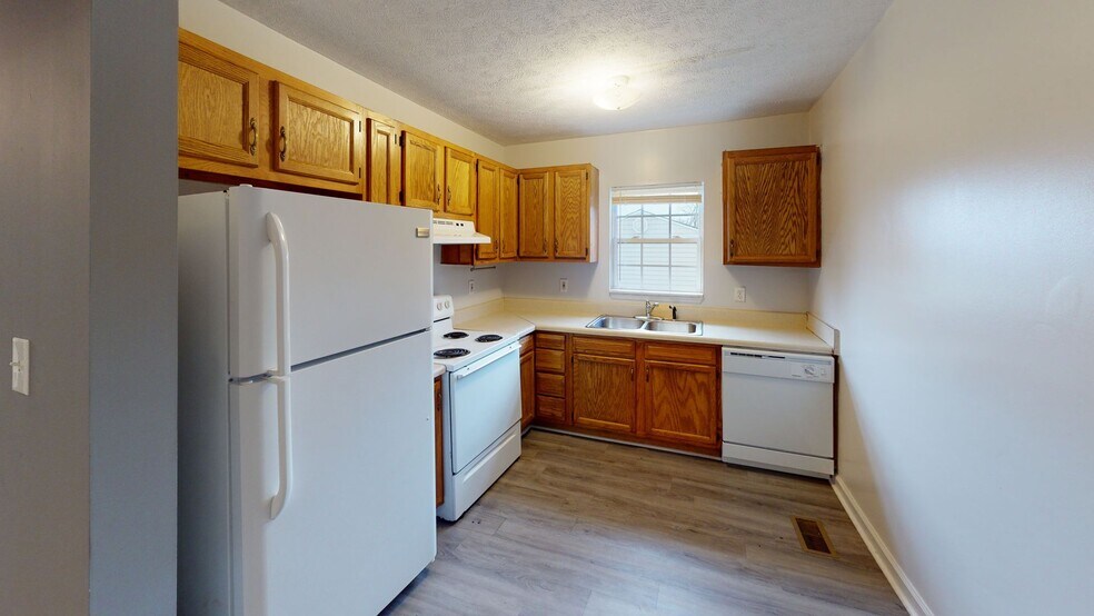 Interior Photo - Oak Park Apartments