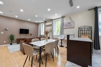 Building Photo - 318 E 62nd St