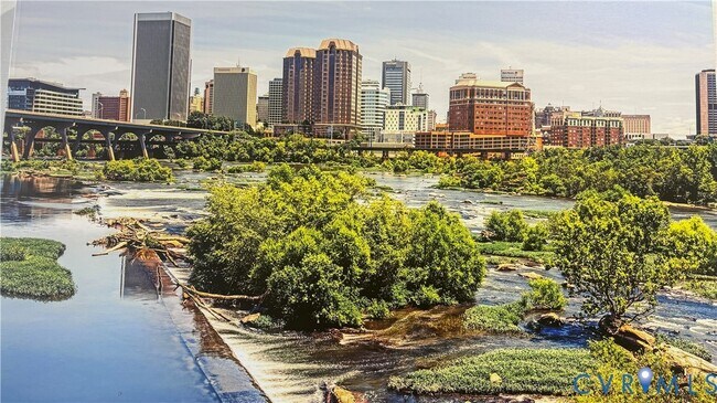 Building Photo - 301 Virginia St