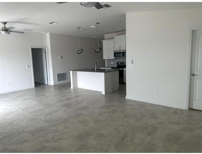 Building Photo - 798 Kapi Dr
