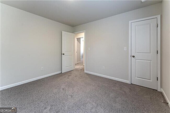 Building Photo - 4129 Oakwood Ter Ct