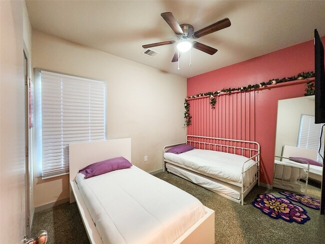 Building Photo - 5910 Shelburne St