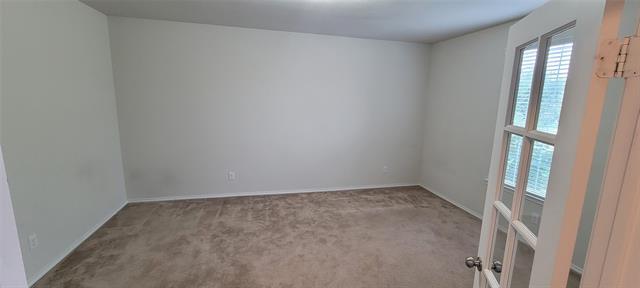 Building Photo - 2433 Simmental Rd