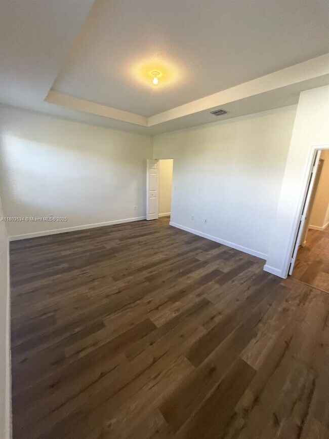 Building Photo - 3501 W 92nd Pl