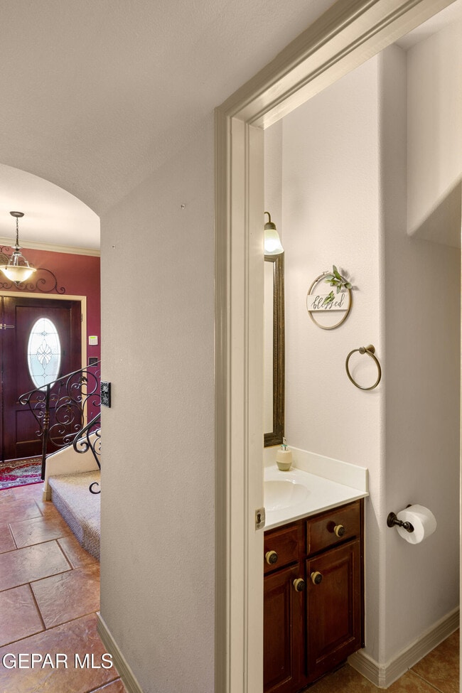 Building Photo - 6032 Valle Espanola Ln