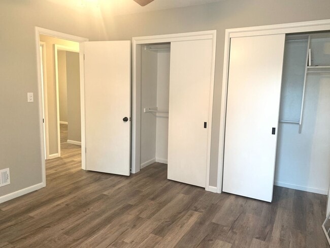 Building Photo - Completely remodeled 4 bedroom home! Hudsonville Schools