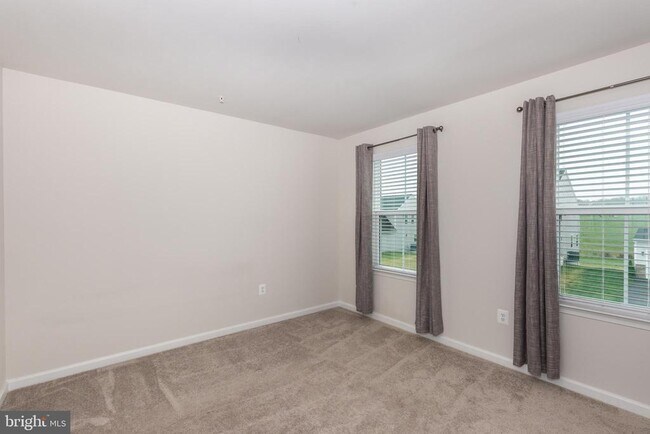 Building Photo - 112 Sherman Wy