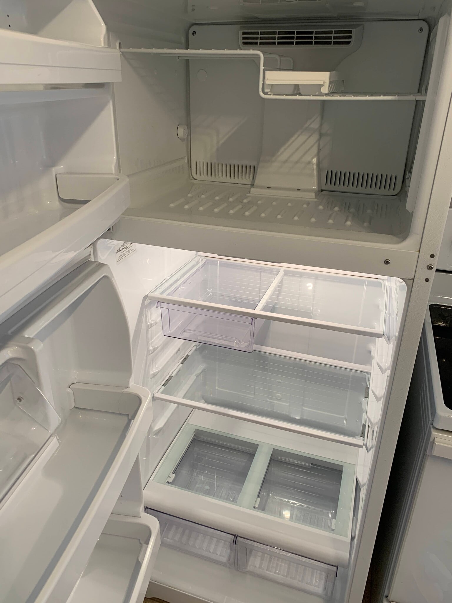 Refrigerator - 2110 Rivermont Ave