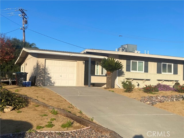 Building Photo - 26980 Augusta Dr